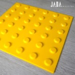 piso-podotactil-advertencia